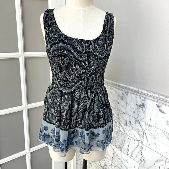 Free People Stretchy Paisley Sleeveless Floral Smocked Boho XS - Picture 1 of 12